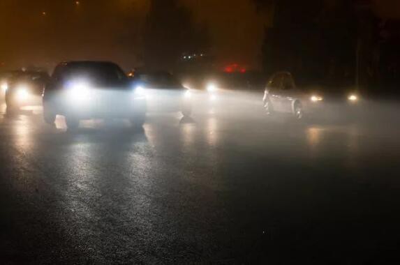 Are LED lights permanently harmful to the eyes Can we still use it 02