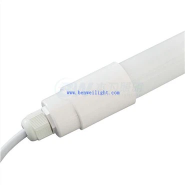 Llum de cria per a pollets