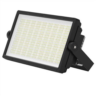 Llums LED exteriors de 500 W i 1000 W per a ús esportiu