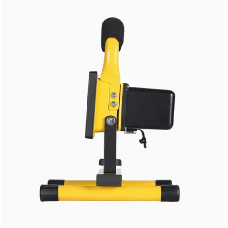 portable sports floodlights